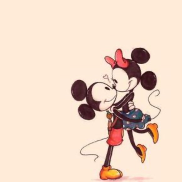 Meet your Posher, Emily - Picture 1 of 1